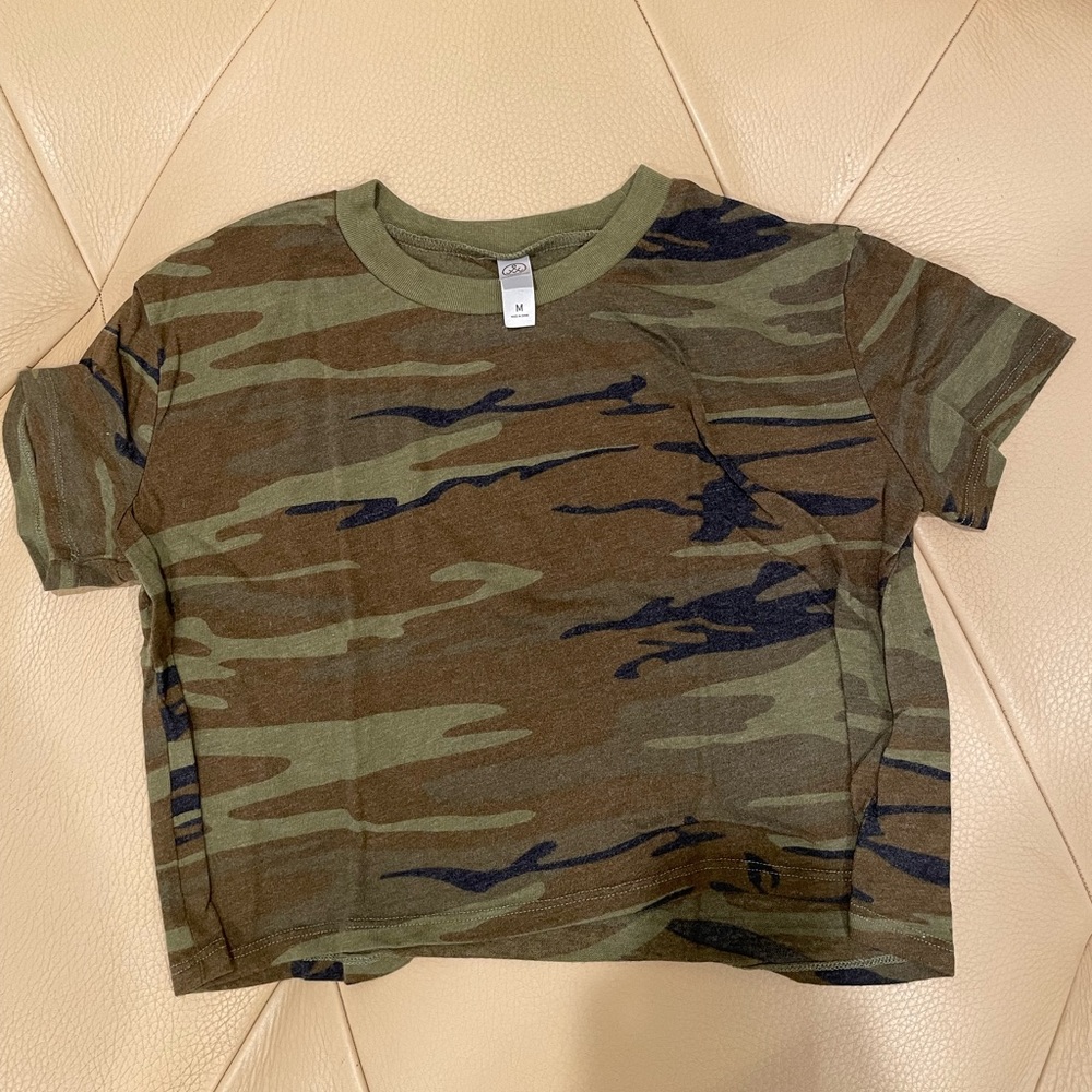 Cropped t shirt